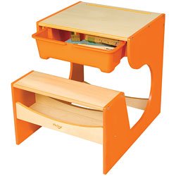 Children's Desk by P'kolino
