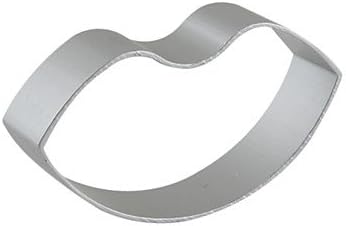 LLsai Lip Shaped Cake Biscuit Cookie Cutter