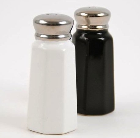 Classic Black and White Shaker Set
