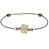 Bijoux Les Poulettes - Bracelet Fleur de Nacre Ivoire et Perles d'Argent-Lien Beige Clair