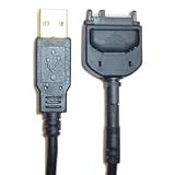 Eforcity 2-in-1 USB Data & Charging Cable for Motorola V266 / V276 / V330 / V547 / V555 / V557 / ROKR E1 / E815 / V330 / V265 / V300 / V400 / V500 / V525 / V505 / V551 / V710 / V810 / V600 / T720 / T720i / T722 / T722i / T725 / V60 / V60t / V60c / V60g / V60i / V66 / V70 / V120 / V120c / V120t / C343 / Timeport 270 / 270c / 280 / 280g / Nextel i99cl / i95 / i95cl / i90 / i90c / i88s / i85 / i85s /
