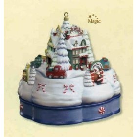 Candy Cane Lane 2007 Hallmark Ornament QXG7557 by Hallmark