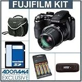 Fujifilm FinePix S4200 14MP Digital Camera Kit - Black - with 8GB SD Memory Card, Slinger Camera Bag. USB 2.0 SD Card Reader, 4 AA Nickel Metal Hydride (NiMH) 2900 mAH Rechargeable Batteries with 4-Hour AA & AAA Quick Charger, 110/220 volt,