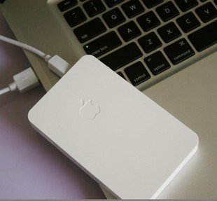 iHdd Slim External Hard Drive Enclosure USB 1.1 / 2.0 for Apple iMac MacBook & PC (white)