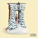 DISNEY - NARNIA - LUCY & WARDROBE 2006 Hallmark Ornament QXD8393