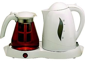 Childrens Toyshop  Kitchen & Housewares : Kettle and Tea Tray with Serving Carafe - TT8W