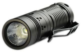  Sunwayman CREE R5 LED Variable Magnetic Control Flashlight, Black - 210 Lumens SUNWAYMAN-V10R 