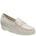 SoftSpots Women's Pennie Shoes