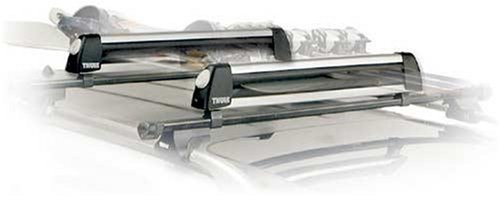 Childrens Toyshop  Sporting Goods : Thule 724 Flat Top 4-Ski Rooftop Carrier
