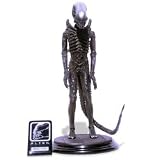 Alien Statue