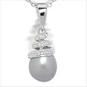 14K white gold Fresh Bella Freshwater cultured pearl pendant