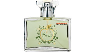 Desperate Housewives Bree Eau de Parfum 50 ml & Forbidden Fruit By Desperate Housewives 15 Preisvergleich