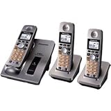 Panasonic KX TG6023M - Cordless phone w/ call waiting caller ID - 5.8 GHz - metallic gray + 2 additional handset(s)