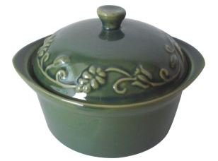 Savinio Designs Stoneware Small Covered Casserole Dish, Green