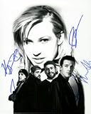 Chasing Amy - Signed 8x10 B&W By Ben Affleck, Jason Lee, Joey Lauren Adams, Kevin Smith and Jason Mewes