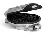 Kitchen & Housewares : VillaWare V2002 UNO  Belgian Waffler - Round