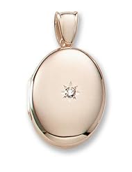 18k Premium Weight Yellow Gold Oval w/ Center Diamond Locket 3/4 inch x 1 inch in 18K
