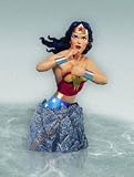  : Wonder Woman Mini Bust