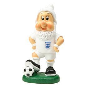 England, F. A. Garden Gnome White / Gartenzwerge - weiß
