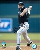 Roy Halladay autographed 8x10 Photo (Toronto Blue Jays)