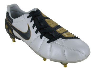 Nike Mens NIKE TOTAL90 SOCCER CLEATS