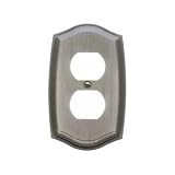 Baldwin 4757.030 Colonial Design Single Duplex Switchplate, Polished Brass