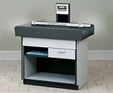 1 Drawer-open storage shelf pediatric scale/treatment table