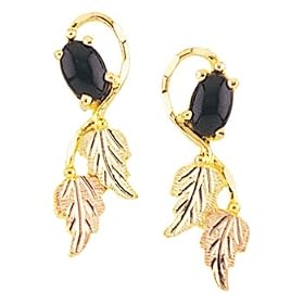 Mt. Rushmore Black Hills Gold� 10K Onyx Leaves Earrings