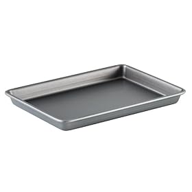 Calphalon Commercial Nonstick Bakeware 9 by 13-Inch Brownie Pan