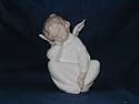 Lladro # 4961 "Angel Dreaming"
