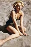 Art Poster Print - Marilyn Monroe -Beach - Artist: unknown- Poster Size: 24 X 36