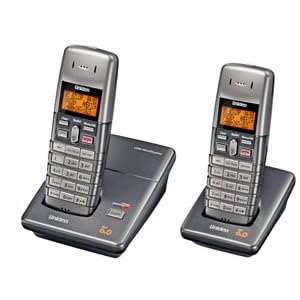Uniden DECT1060-2 Expandable Cordless DECT6.0 Phone System with Call Waiting/Caller ID & Extra Handset and Charger