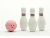 Iwako Japanese Eraser Bowling pink