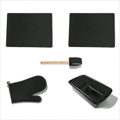 5 Piece Black Bakeware / Utensil Set