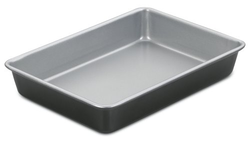 Cuisinart Chef's Classic Nonstick Bakeware 13-by-9-Inch Cake Pan