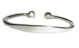 Powerful Magnetic Bracelet with Balls and Silver Tone for Arthritis and Golf Sport Aches and Pains. Powerful Magnetic Bracelet with Balls and Silver Tone for Arthritis and Golf Sport Aches and Pains.