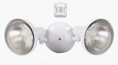 Heath Zenith RH-6028-WH-A Outdoor Floodlight Kit with Twin Security Light and Wireless Motion Sensor