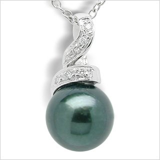 Bella Black Akoya Cultured Pearl Pendant