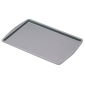Kaiser Bakeware Noblesse 15-by-10-Inch Non-stick Jelly Roll Pan by Kaiser
