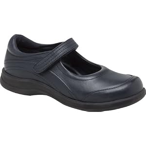 Stride Rite Girls' Molly School Shoes