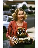 Mann, Leslie - Signed 8x10