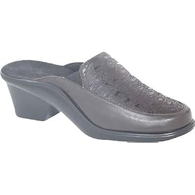 Women's Curvetures Marlene 618