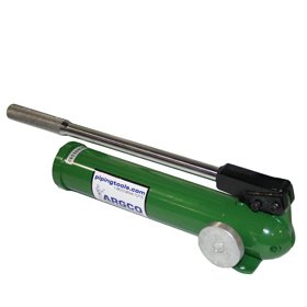 Greenlee 7610SB 11-Ton Hydraulic Knockout Kit With Foot Pump - Punches 1/2" To 4"