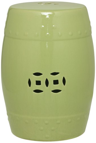 Universal Lighting and Decor