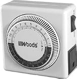 31SiG4hxA9L. SL160  Woods 59366 Lamp and Appliance Timer with 3 Prong Outlet, Repeats Daily