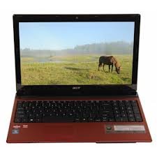 Acer Aspire AS5560-7439 15.6 Laptop AMD Computer,8GB,500GB,Webcam - Mesh Red