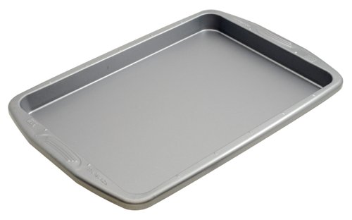 Preferred Non-Stick 16 Inch x 11 Inch x 1.2 Inch Cookie and Sheet Cake Pan