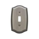 Baldwin 4756.030 Colonial Design Single Toggle Switchplate, Polished Brass