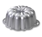 Nordic Ware Platinum Collection Original Bundt Pan