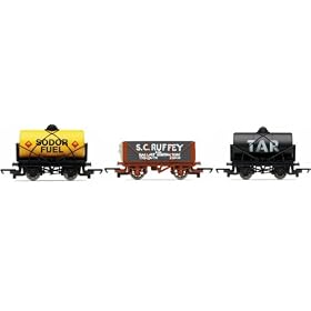 Hornby R9091 00 Gauge Thomas & Friends Wagon Pack Sodor Tanker/ Tar Tanker/ SC Ruffey Wagon Accessory